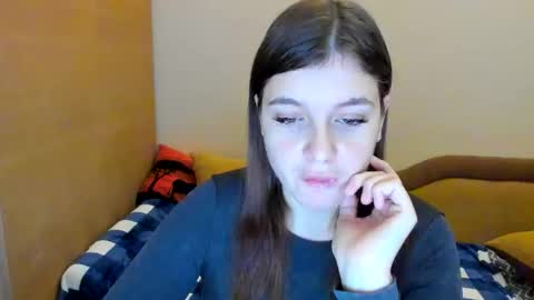 Elisabeth online show from December 2, 8:08 am