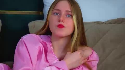 Lexi online show from November 29, 6:44 pm