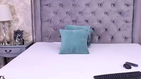 Lexi Riley online show from February 4, 6:19 am