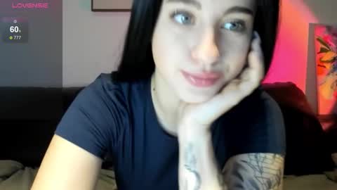 Snapshot of lexisinnn chatting on November 22, 10:36 am Lexi online show from November 22, 10:36 am