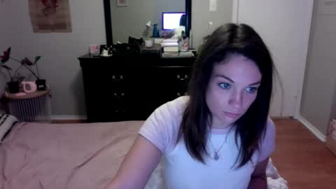 lexwyoex online show from November 3, 7:42 am