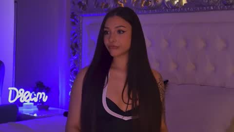 Snapshot of lexy_banks chatting on May 13, 8:01 am LexyBanks online show from May 13, 8:01 am