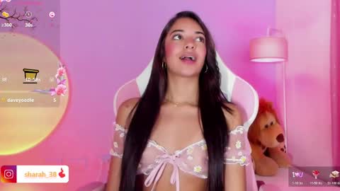 Snapshot of lexy_bran chatting on April 6, 4:46 am lexy_bran online show from April 6, 4:46 am