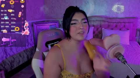 LEXY online show from December 5, 3:41 pm