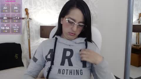 Snapshot of lexyblaze_ chatting on November 15, 11:18 am lexyblaze_ online show from November 15, 11:18 am