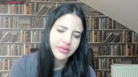 lexyswett online show from November 7, 8:58 am