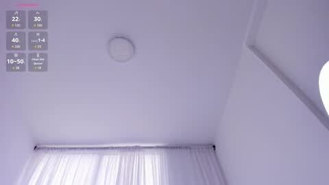 Leya online show from November 13, 8:52 pm