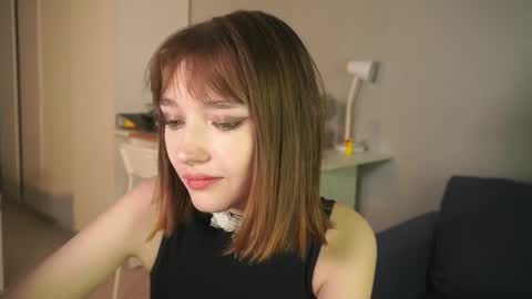leyla_grace online show from June 5, 6:52 am