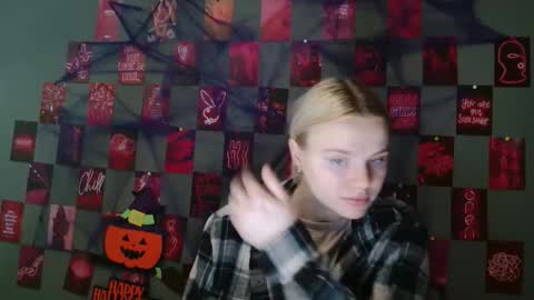 Leyla online show from October 14, 6:03 am