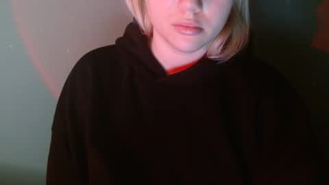 Leyla online show from February 11, 7:13 am