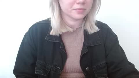 Leyla online show from April 3, 5:38 am