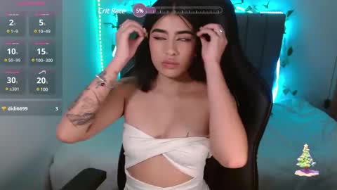 Leyla online show from December 13, 1:04 am