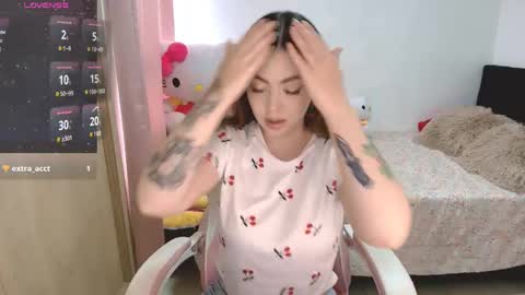 Leyla  online show from April 30, 2:12 pm