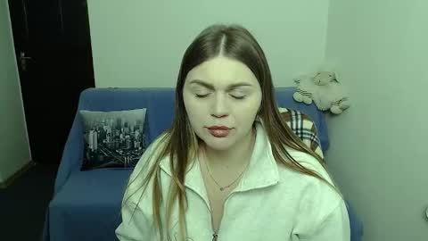 Snapshot of li_lit chatting on February 5, 9:58 am li_lit online show from February 5, 9:58 am