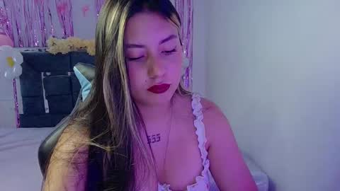Lia  online show from September 24, 6:33 pm