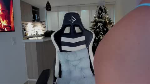 Lia online show from December 16, 2:49 am