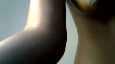 Snapshot of lia_jupiter1 chatting on March 17, 10:18 am lia online show from March 17, 10:18 am