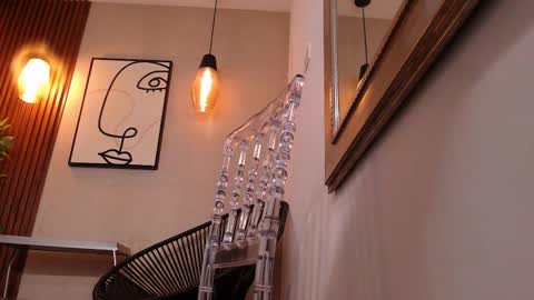 LIA online show from October 14, 7:03 pm