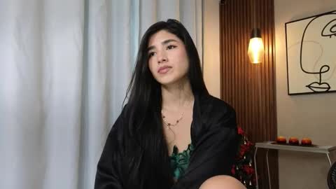 LIA online show from December 3, 6:17 pm