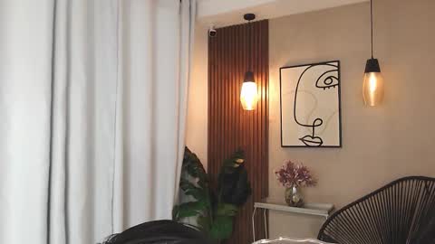 LIA online show from February 23, 6:16 pm