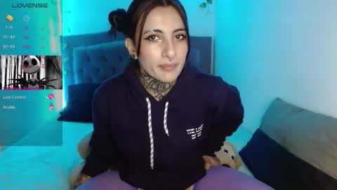 lia spicy   ig online show from October 20, 3:23 pm