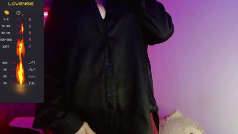 lia spicy   ig online show from March 31, 2:39 pm