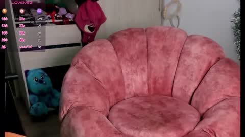 Snapshot of lia_rip01 chatting on February 11, 8:25 pm lia_rip01 online show from February 11, 8:25 pm