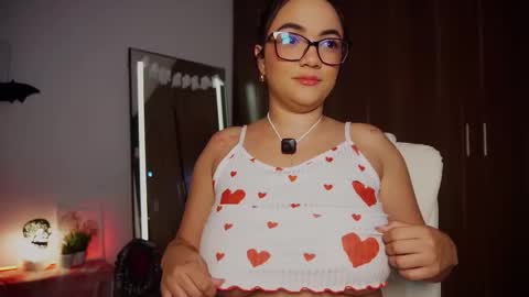 Lia  online show from October 24, 2:46 pm