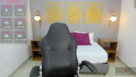 Lia  online show from December 23, 5:39 am