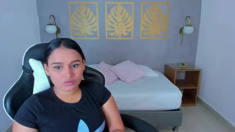 Lia  online show from February 25, 2:14 am