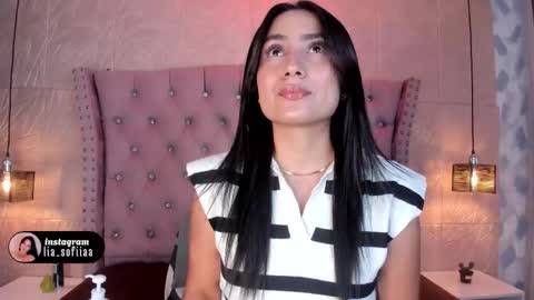 lia_sofiia online show from January 17, 8:41 am