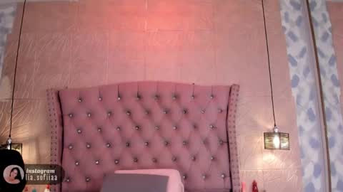 lia_sofiia online show from April 4, 8:45 am