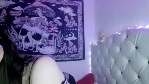 Snapshot of lia_whitexx chatting on July 4, 2:29 am lia_whitexx online show from July 4, 2:29 am