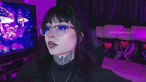 Liaa  online show from March 11, 9:26 pm