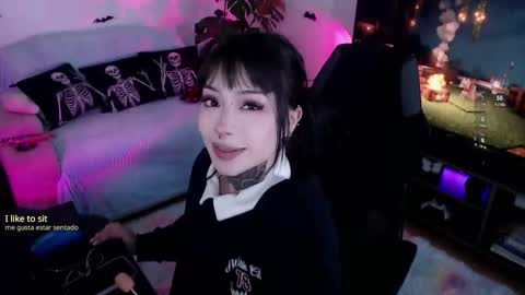 Liaa  online show from October 14, 10:32 pm