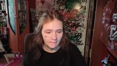 Snapshot of liaaa_li chatting on October 17, 7:33 am liaaa_li online show from October 17, 7:33 am