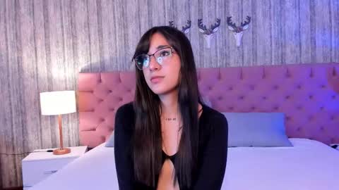 Snapshot of liaaturner chatting on January 7, 8:22 pm liaa turner online show from January 7, 8:22 pm