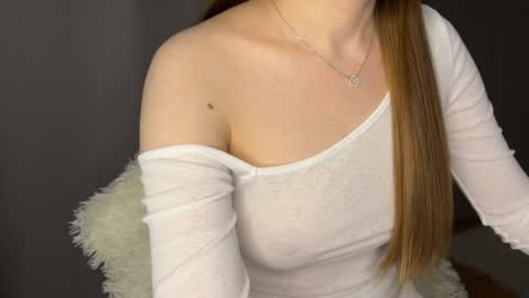 Lia online show from March 22, 6:55 pm