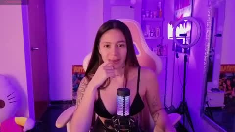 Lia Butera online show from May 9, 8:25 pm