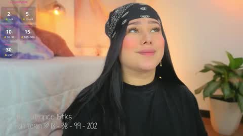 Lia Cox online show from March 26, 3:56 am