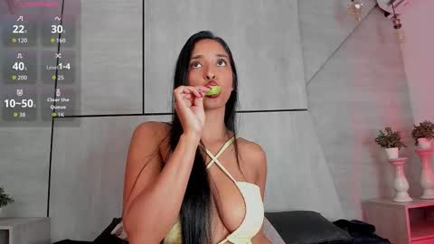 Lia Flame online show from January 10, 7:48 pm