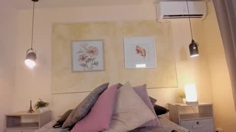 Lia Flame online show from February 11, 7:52 pm