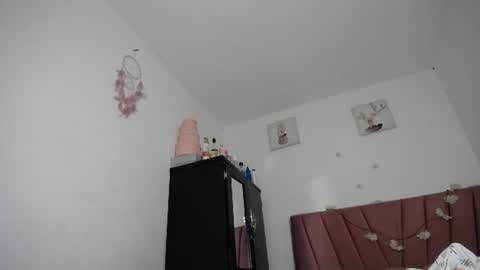 Snapshot of liahdiaz_ chatting on July 3, 2:56 pm liahdiaz_ online show from July 3, 2:56 pm
