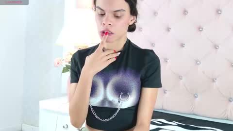  Liah  online show from September 22, 1:24 pm