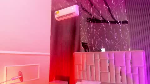 Snapshot of liahfontaine chatting on October 26, 11:16 am Liah Fontaine online show from October 26, 11:16 am