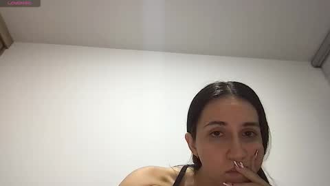 Snapshot of liahrommie chatting on March 1, 4:58 am Amy online show from March 1, 4:58 am