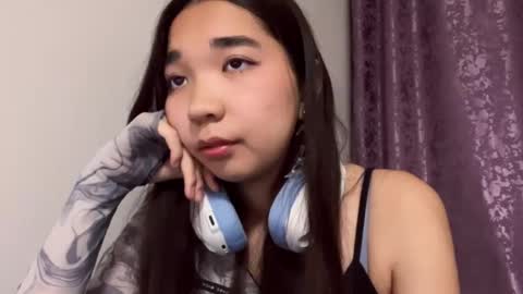 Snapshot of liaisonx_rosa chatting on November 12, 2:50 pm liaisonx_rosa online show from November 12, 2:50 pm