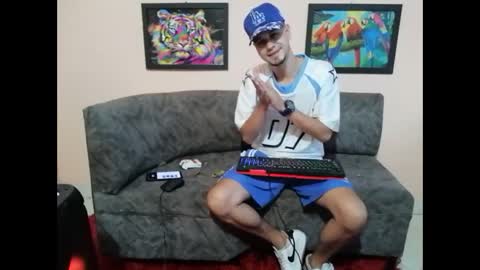 Andres online show from September 23, 9:40 pm