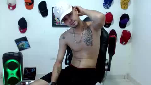 Andres online show from April 14, 8:59 pm