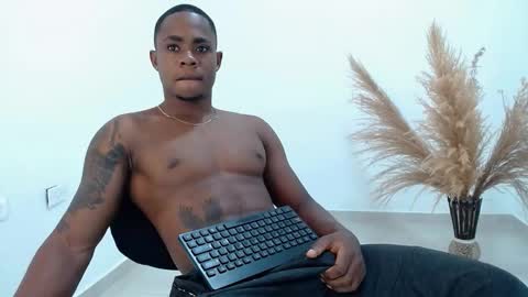 liam_bolt online show from February 20, 3:58 am